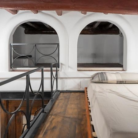 Home Domus Capocci - Rione Monti Róma Kültér fotó