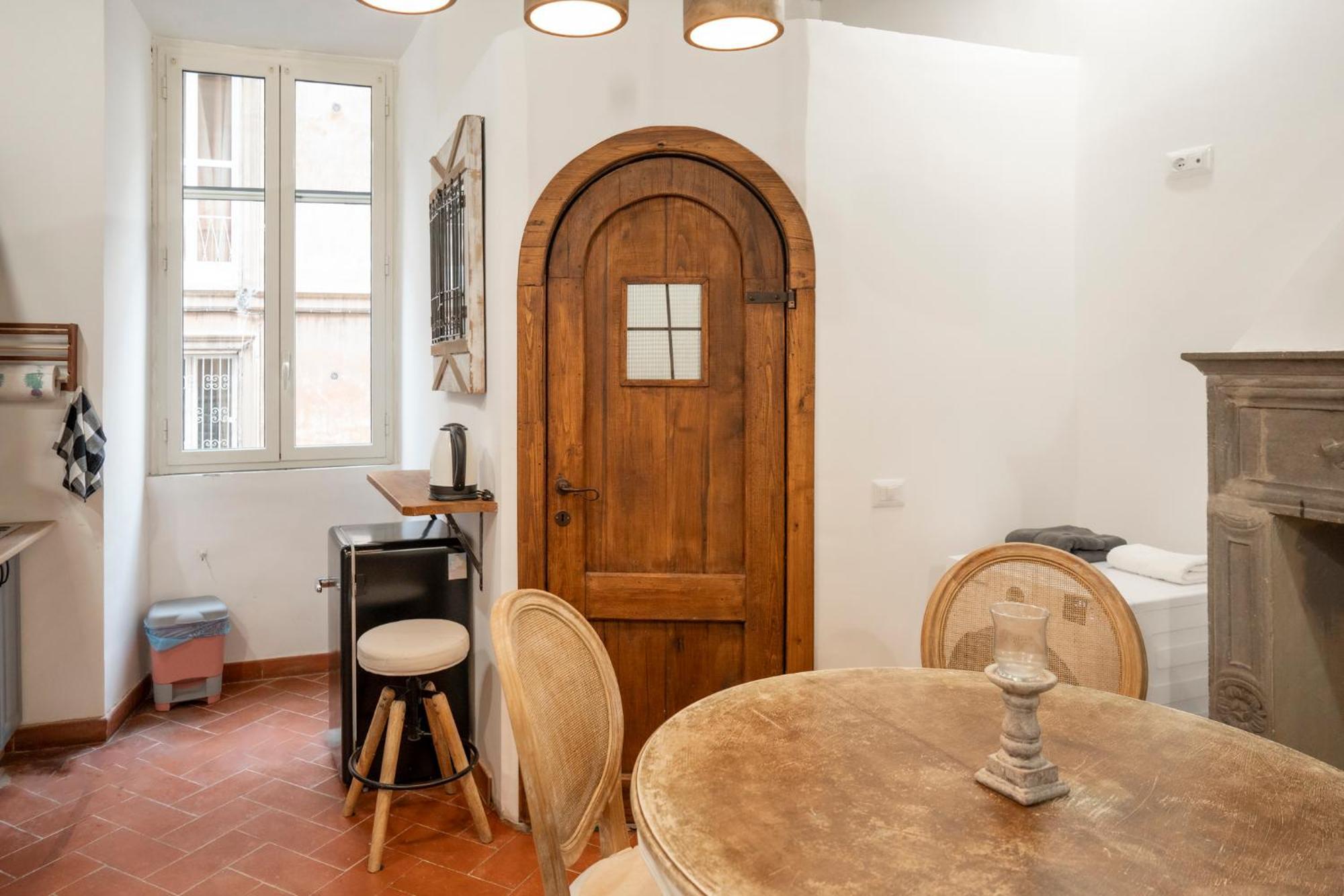 Home Domus Capocci - Rione Monti Róma Kültér fotó
